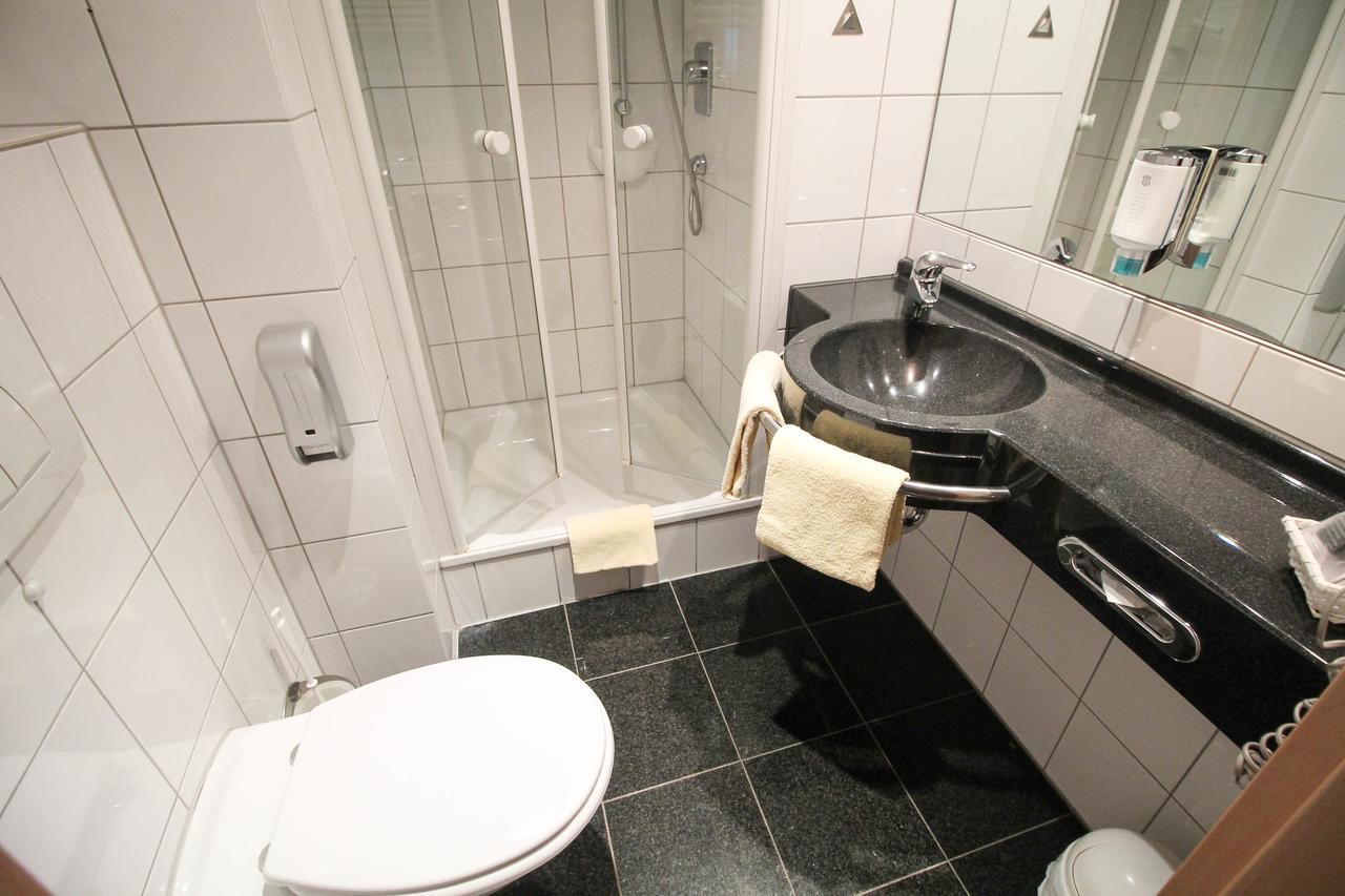 Hotel National Duesseldorf Luaran gambar