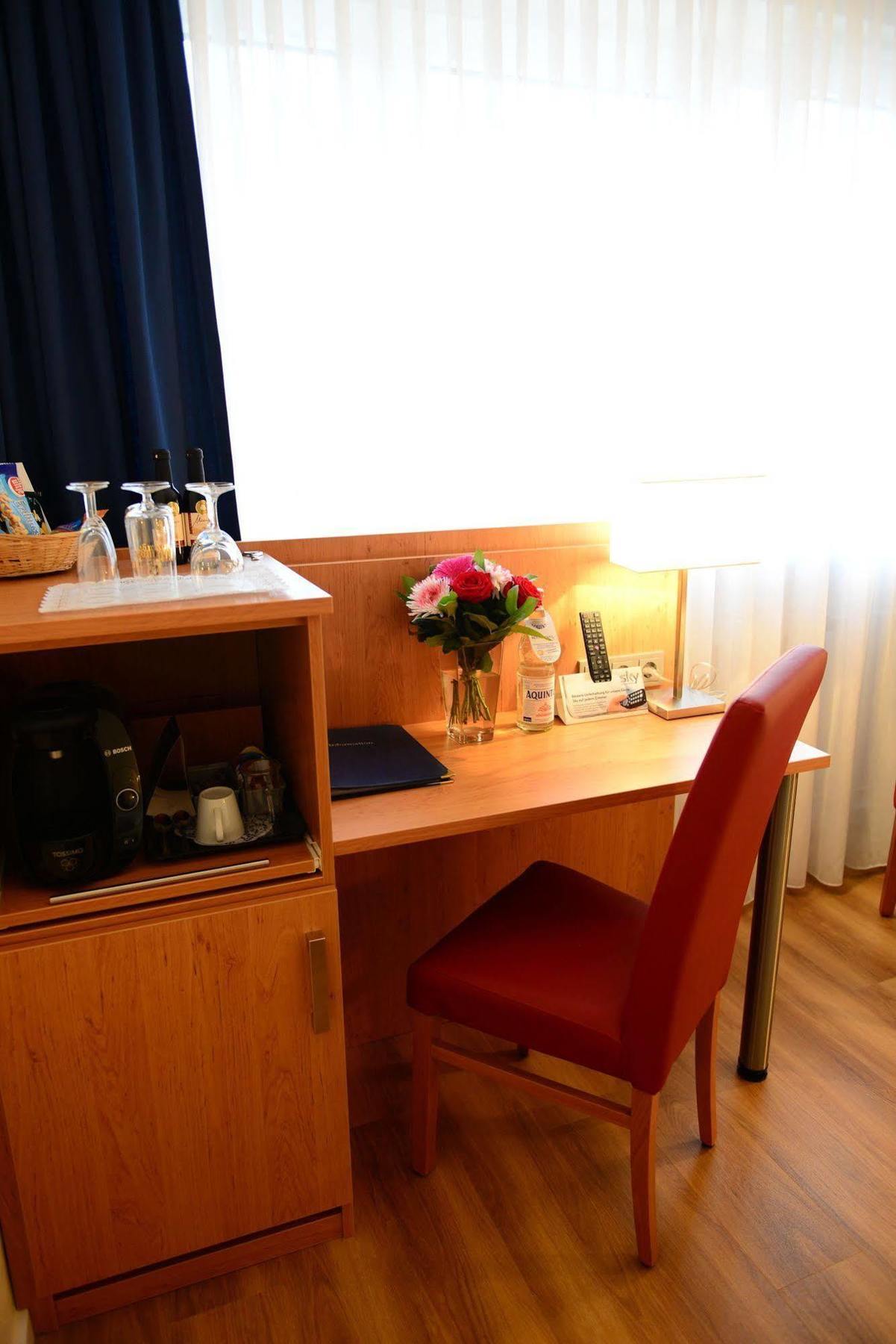 Hotel National Duesseldorf Luaran gambar