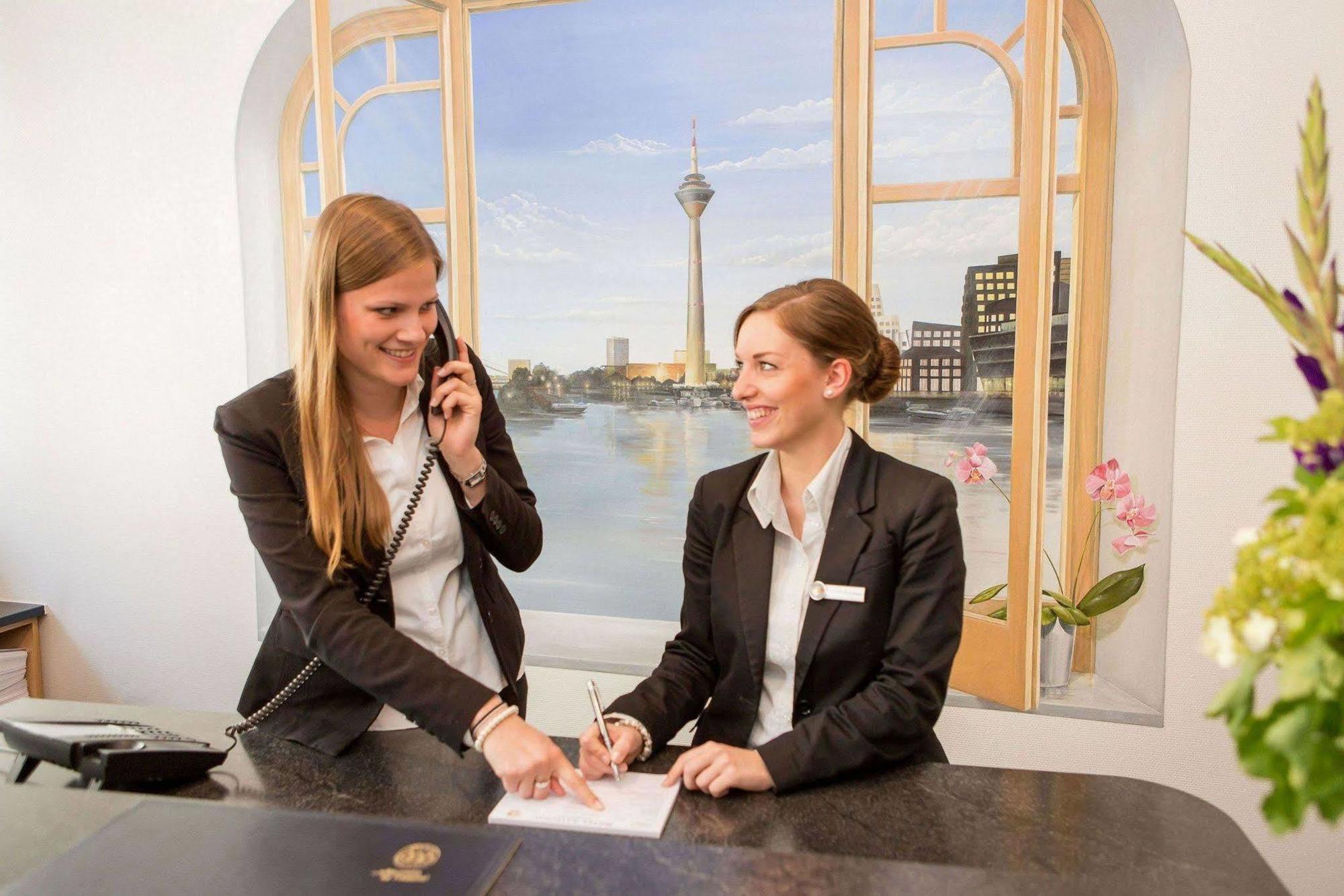 Hotel National Duesseldorf Luaran gambar